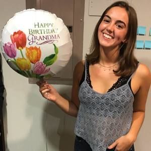 Meet your Posher, Bizzy